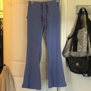 Scrubs bottoms